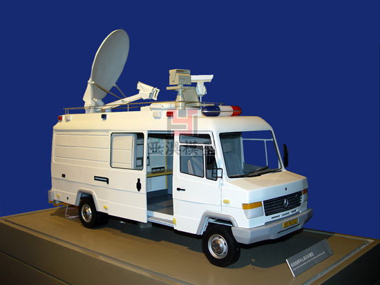 武警通訊指揮車(chē)模型